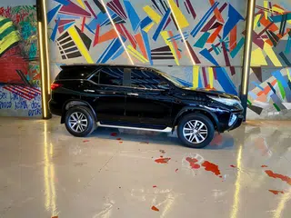 Foto de TOYOTA HILUX SW4 2019