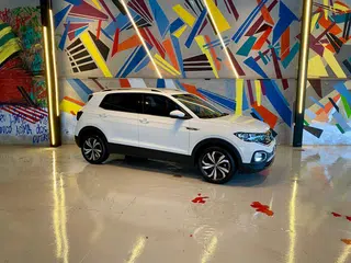 Foto de VOLKSWAGEN T-CROSS 2024
