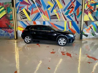 Foto de MERCEDES-BENZ GLA 200 2019