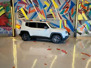 Foto de JEEP RENEGADE 2025