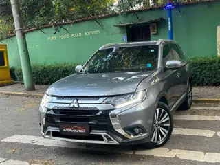 Foto de MITSUBISHI OUTLANDER 2019