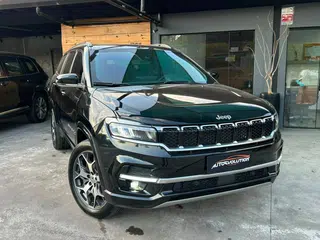 Foto de JEEP COMMANDER 2023