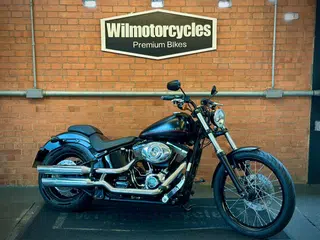 Foto de HARLEY-DAVIDSON SOFTAIL BLACKLINE 2012