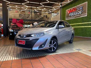 Foto de TOYOTA YARIS 2020