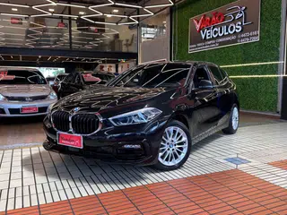 Foto de BMW 118i 2020