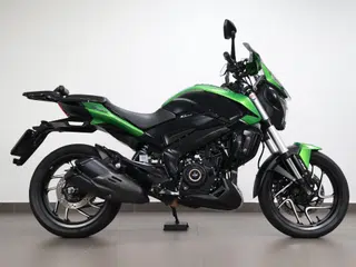 Foto de BAJAJ DOMINAR 400 2024