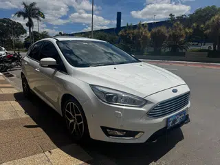Foto de FORD FOCUS 2016
