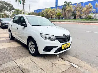 Foto de RENAULT LOGAN 2023