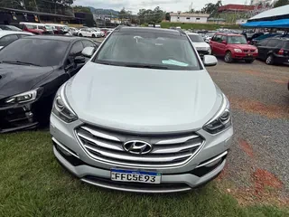 Foto de HYUNDAI Santa Fe/GLS 3.3 V6 4X4 Tiptronic 2018
