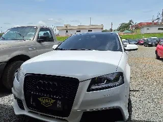 Foto de AUDI A3 Sportback 2.0 16V TFSI S-tronic 2012