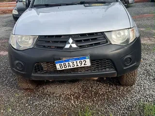 Foto de MITSUBISHI L200 Triton GL 3.2 CD TB Int. Dies. Mec. 2014