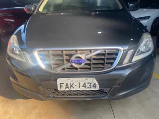 Foto de VOLVO XC 60 2.0 T5  5p 2013
