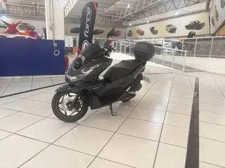 Foto de HONDA PCX 160 CBS 2024