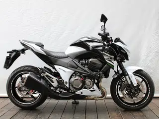 Foto de KAWASAKI Z800 2013