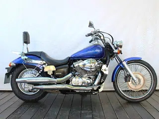 Foto de HONDA SHADOW 750 2014