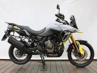 Foto de SUZUKI V-STROM 800 DE 2025