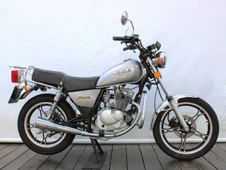Foto de SUZUKI INTRUDER 125 2006