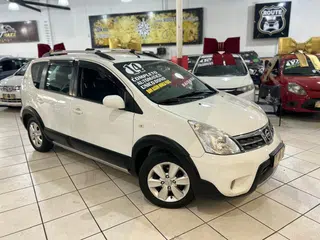 Foto de NISSAN LIVINA 2014