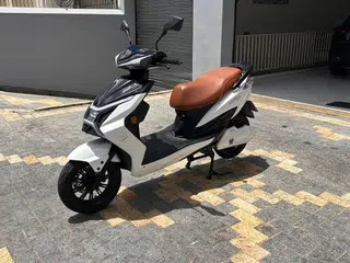 Foto de SHINERAY SE1 2026