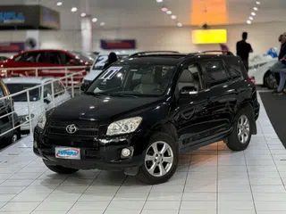 Foto de TOYOTA RAV4 2011