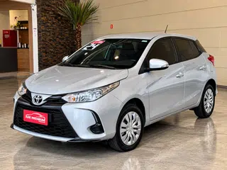 Foto de TOYOTA YARIS 2024