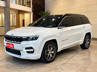 Foto de JEEP COMMANDER 2022