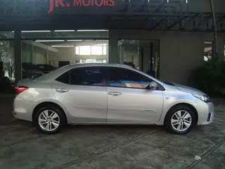 Foto de TOYOTA COROLLA 2015