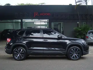 Foto de VOLKSWAGEN TAOS 2024
