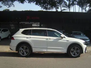 Foto de VOLKSWAGEN TIGUAN 2020