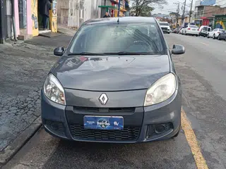 Foto de RENAULT SANDERO 2012