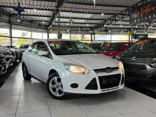 Foto de FORD FOCUS 2014