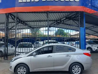 Foto de HYUNDAI HB20S 2015
