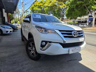 Foto de TOYOTA HILUX SW4 2018