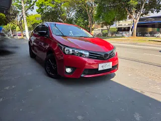 Foto de TOYOTA COROLLA 2015